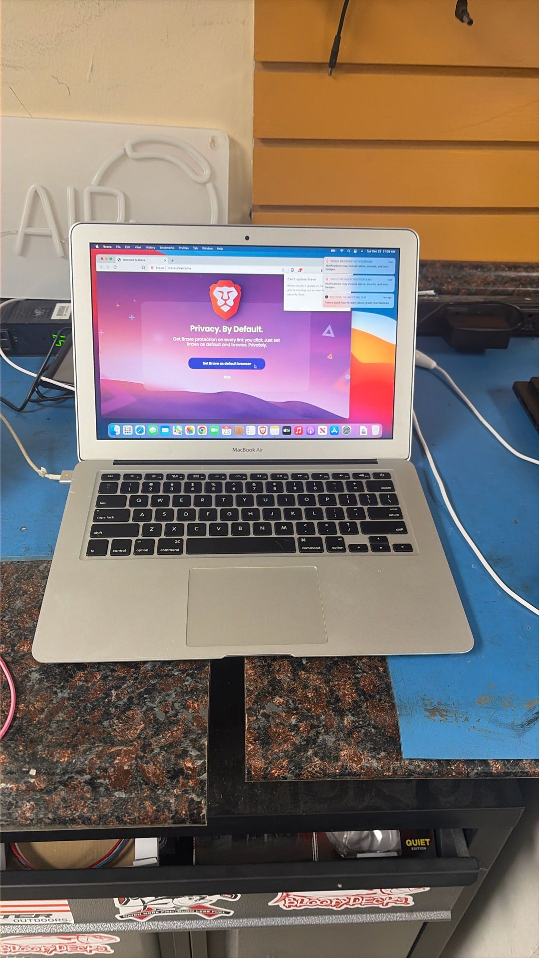 Apple MacBook Air A1466 Working 100% Perfect For School And Work