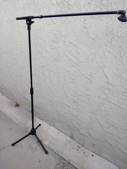 Mike Stand VRT Audio