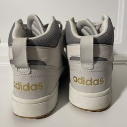 Adidas Postmove Mid basketball