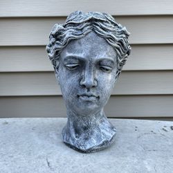 GODDESS HEAD PLANTER 
