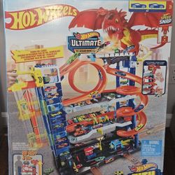Hot Wheels City UItimate Garage Playset