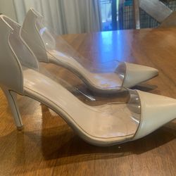 Woman High Heals Size 9