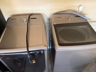 Samsung washer and dryer for sale $200