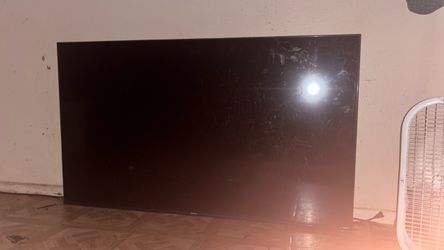 Flat Screen TV Large