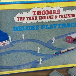 Thomas Deluxe Playstation plus extras