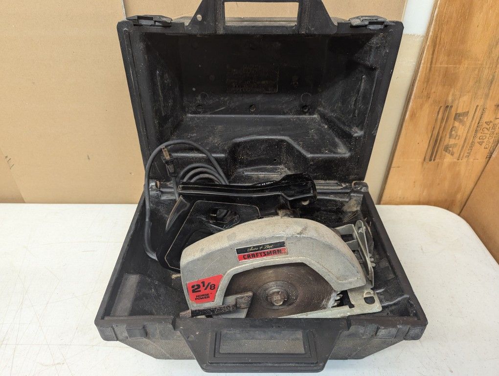 Craftsman (contact info removed)1 7 1/2" Circular Saw