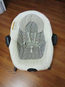 GRACO BABY BOUNCER