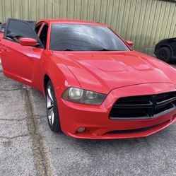 2014 Dodge Charger CHS
