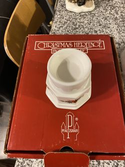 Pflatzgraff Christmas Heritage Candle Holder