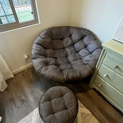 Papasan Chair