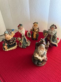 Set of 5 Santa Claus Christmas Figurines