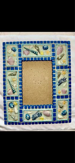 Hand-made PICTURE FRAME