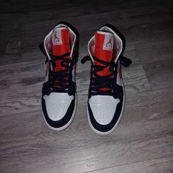 Wmns Air Jordan 1 Mid 'Champ Colors'