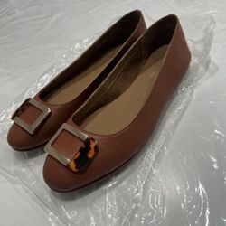 women brown flat shoes 7.5