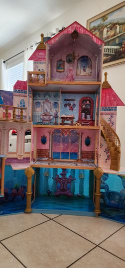 Ariel Disney Mermaid Castle Doll House