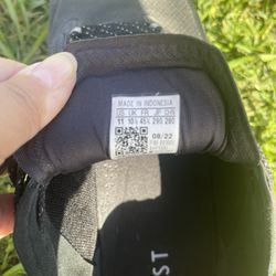 Size 11 Adidas Boost (Men)