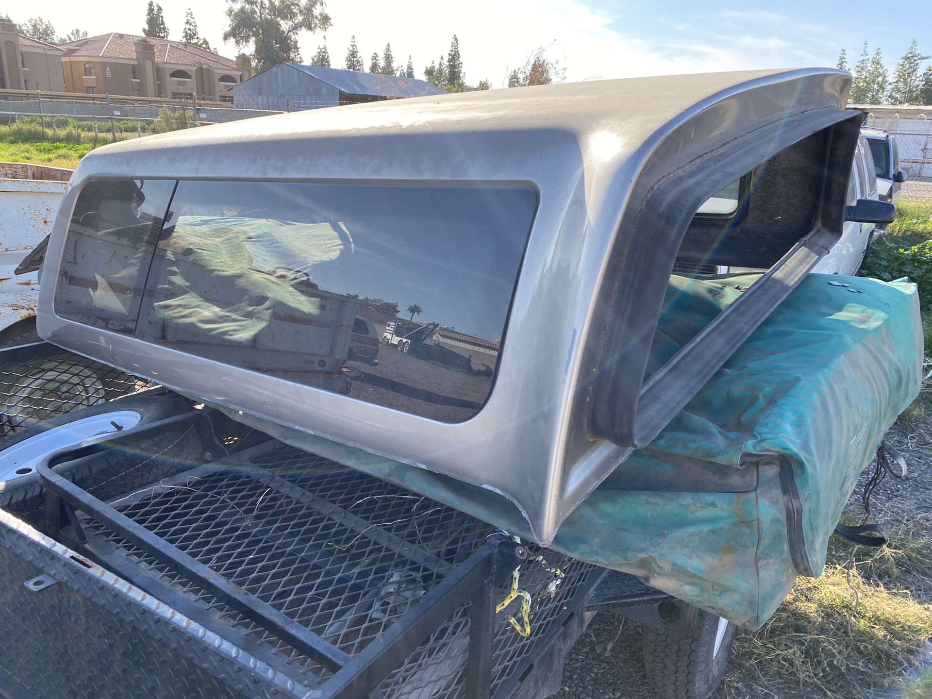 81X55 Chevy Silverado GMC Sierra Stepside bed camper shell topper for ...