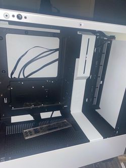 NZXT White Mid-Tower PC Case