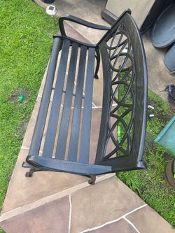 Bench iron and wood
