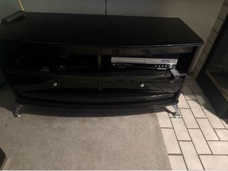 Black tv console