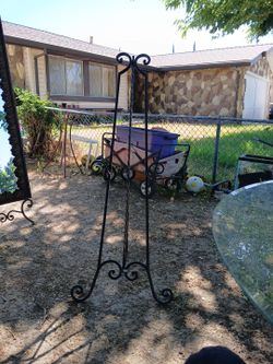 Decorative Black Wrought Iron Easel