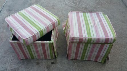 2 storage ottomans