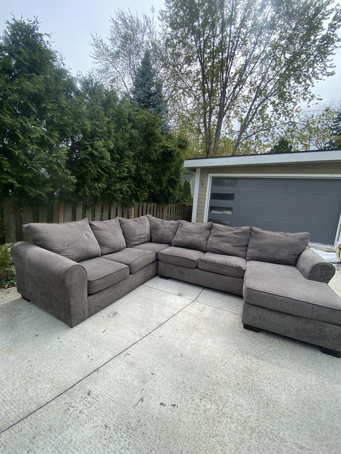 FREE DELIVERY Grey Gray Couch Sofa Sectional 