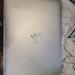 Apple MacBook Pro Model A1502