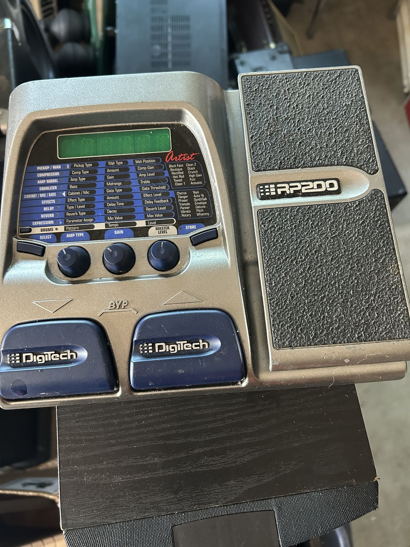 Digitech RP-200 Guitar Effects Pedal w/power supply - works well $30, cash or Venmo, meeting person in summer convenient. I live in Vancouver.