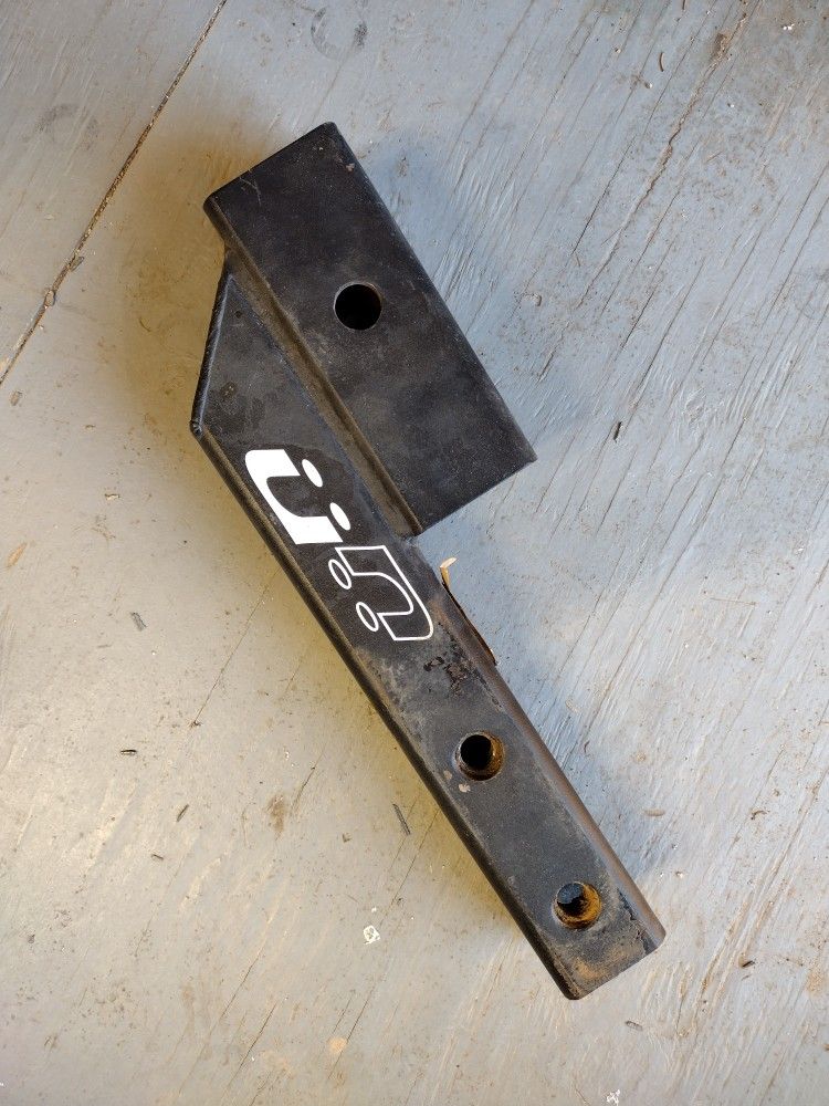 Kuat Hi-lo Hitch Extender With Locking Pin