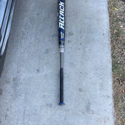 Used LS2X Composite Louisville slugger Attack Size 34 -3 BBCOR Certified Model BB13A 2 5/8 Barrel 