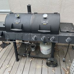 Oklahoma Joe Grill & Smoker