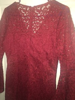 Short elegant long sleeve red dress