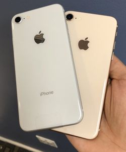 iPhone 8 64GB Factory Unlocked