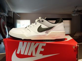 10M Nike Full Force BRAND NEW