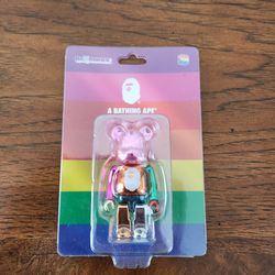 A Bathing Ape Bearbrick