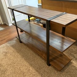 Entertainment/ TV Table 
