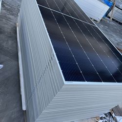 Solar Panel 580W Q.PEAK DUO XL-G11.3/BFG 580W Dimension: 95.1 in × 44.7 in × 1.38 in Weight 75.8 lbs (Price For Each)