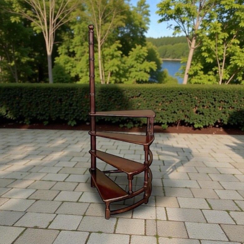 Kittinger Library Steps
Made in USA ๐บ๐ธ
Circa 1966