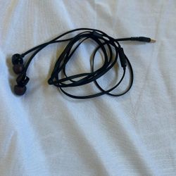JBL earbuds 
