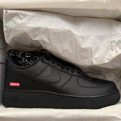 Nike Air Force 1 Low Supreme Black 