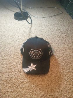 Gorra🥷💯$40 obo willing to negotiate