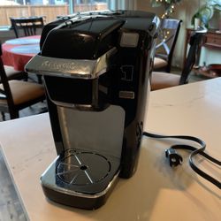 Keurig Combo Coffee Pot and Pods for Sale in San Diego, CA - OfferUp