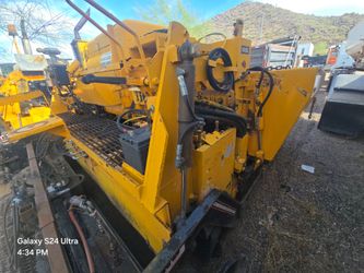07 leeboy 8500 paver