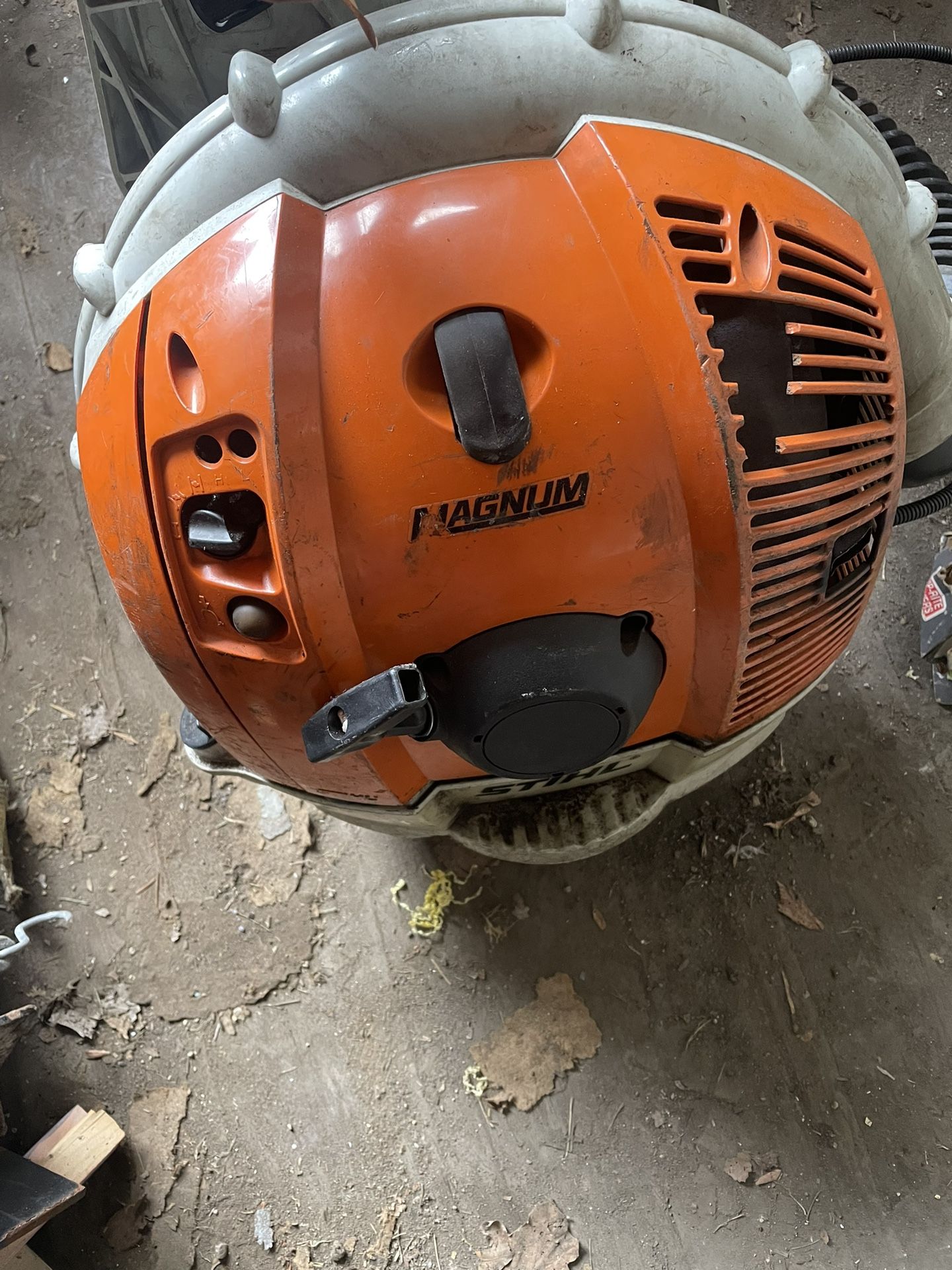 2 Blowers need Work Or for Parts $$$150for both