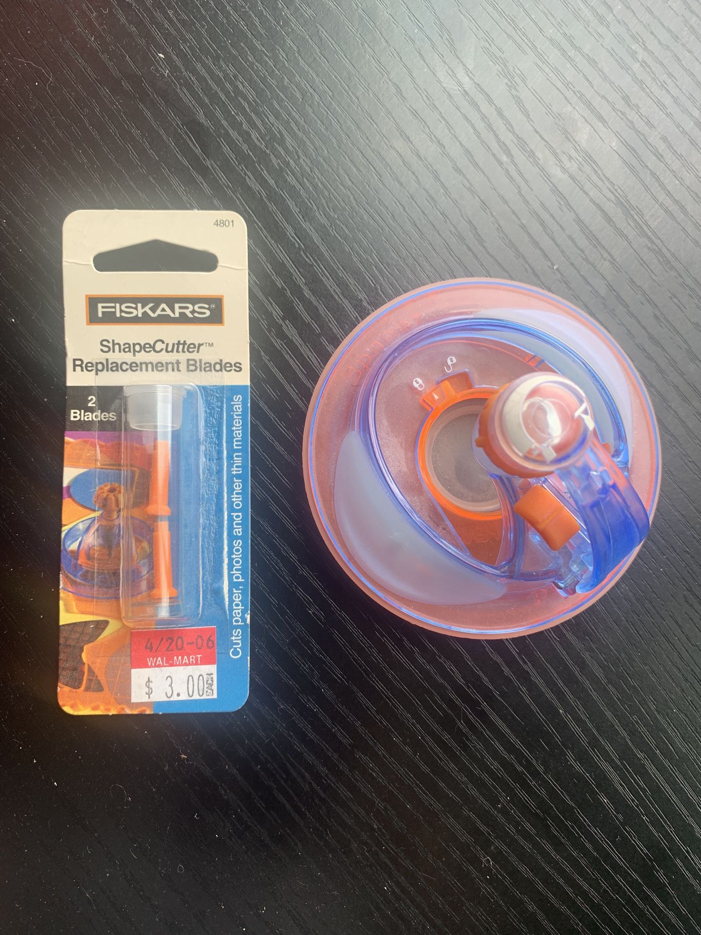 Fiskars Shape Cutter With Replacement Blades