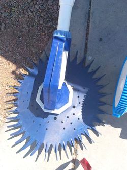 Vingli pool vacuum