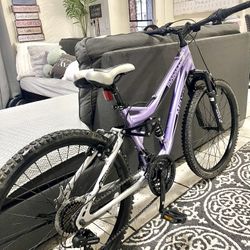 Mongoose Maxim Small/24 Girls Bike 