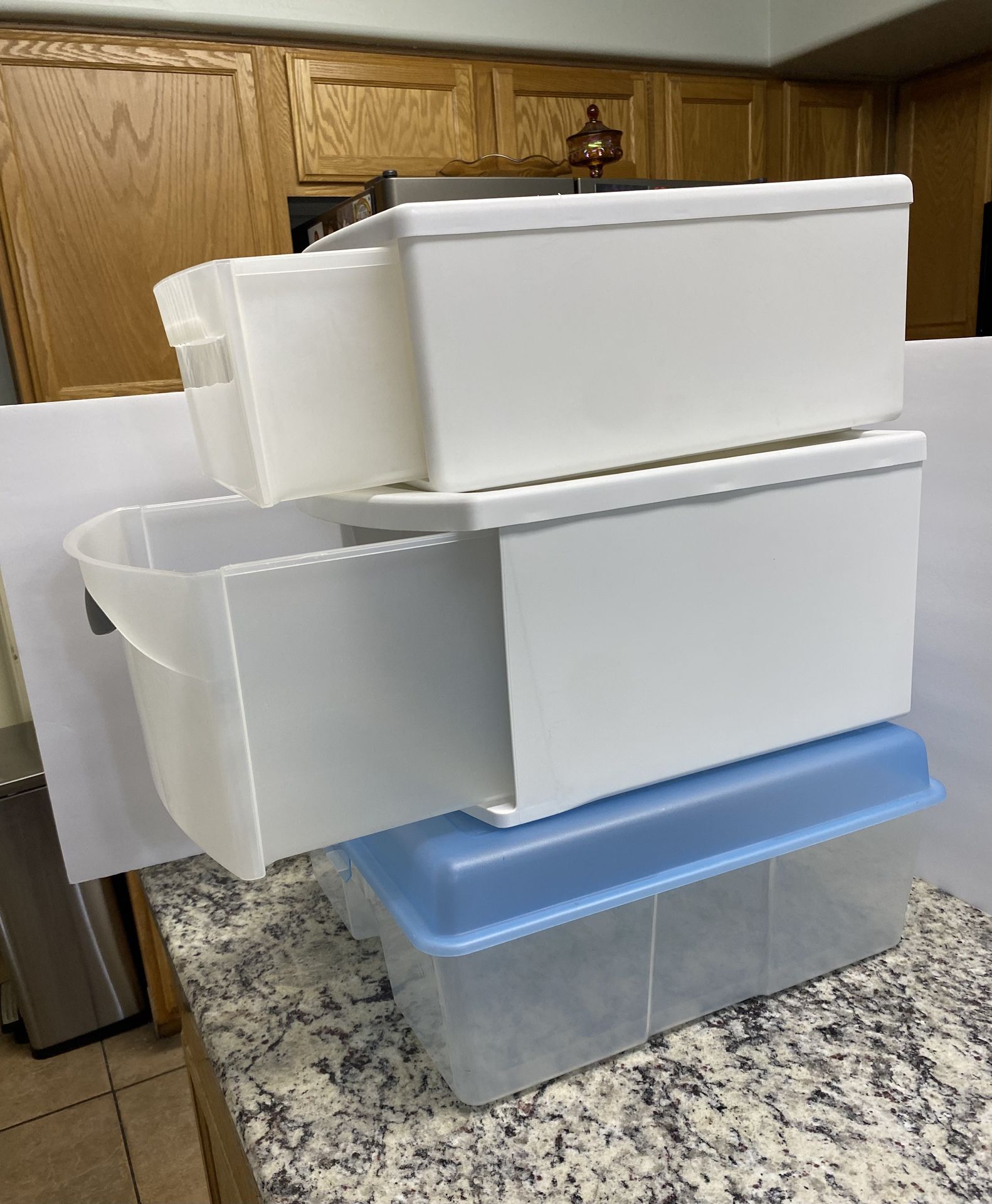 3️⃣ Plastic Storage Containers, ALL 3 for $10!