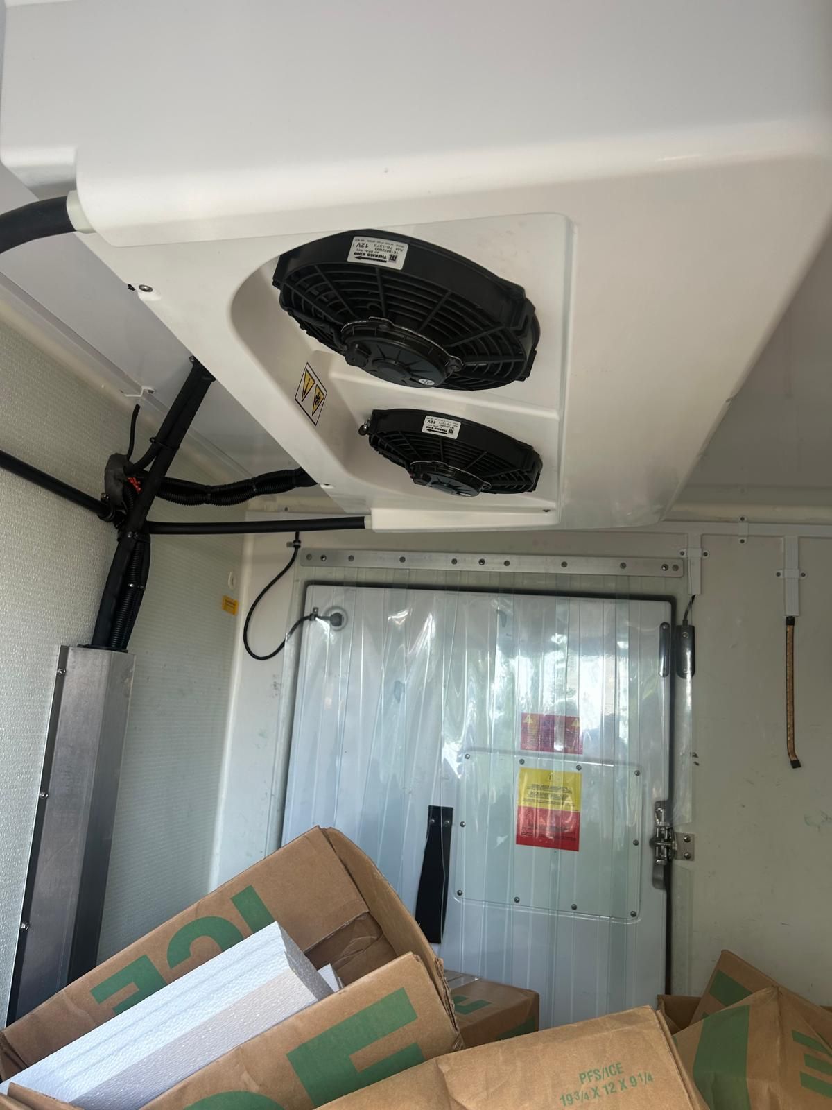 Thermo King V-320. Refrigeration Bed
